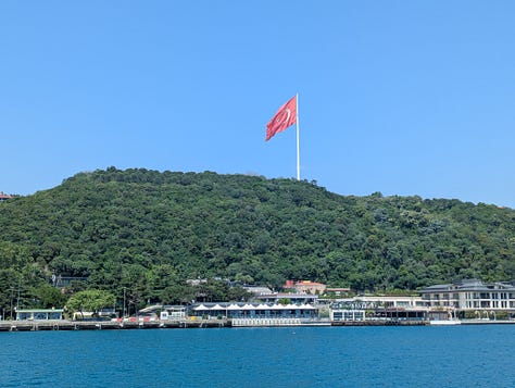 A budget Bosphorus cruise