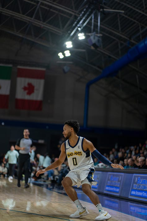 Darius McGhee playing in the Indiana Mad Ants game versus the Greensboro Swarm