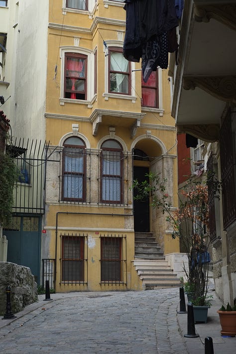 Galata is one of the oldest neighbourhoods of Istanbul located north of the Golden Horn, towards Taksim Square.