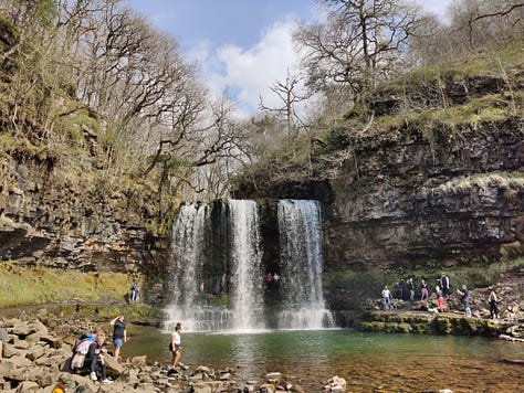 mountain scenes in the brecon beacons