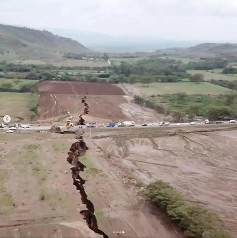 Images of land crack in Narok County, Kenya in 2018 shared online