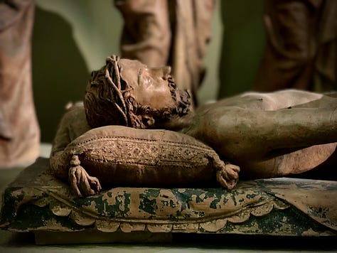 "The lamentation over dead Christ”) terracotta figures by Niccolò dell’Arca, in the Sanctuary of Santa Maria della Vita