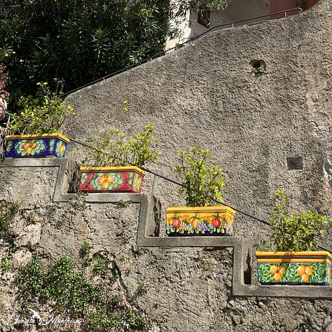 Ceramic art with Amalfi lemons