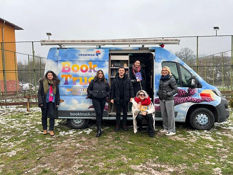 BookTruck la Vultureni