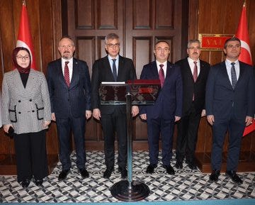 Sağlık Bakanı Prof. Dr. Kemal Memişoğlu, Tekirdağ Valiliği'ni ziyaret etti.