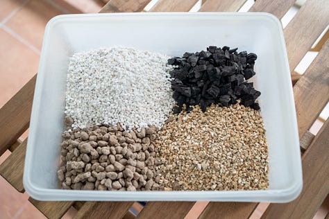 Perlite, Pumice, Vermiculite, Long-strand Coco Coir, Peat Moss