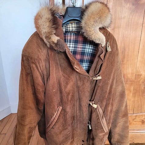 Vestes Louis Vuitton, Yves Saint Laurent vintage, Acne Studios, Chanel, Barbour, Vintage, Isabel Marant Etoile, Chloé. Cuir, peau, peau lainée, col fourrure, doudoune