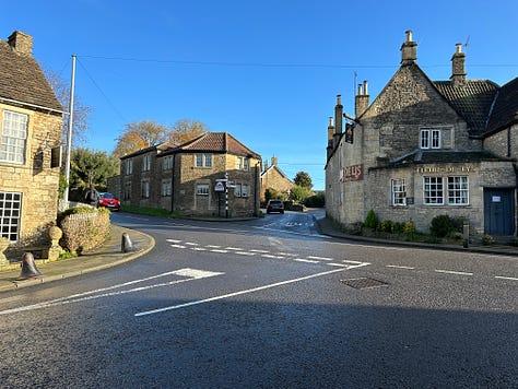 The other 3 corners of the crossroads at Norton St Philip. The Fleur De Lys Pub, The Plaine Hotel and numbers 1-3 Farleigh Road. Images: Roland's Travels