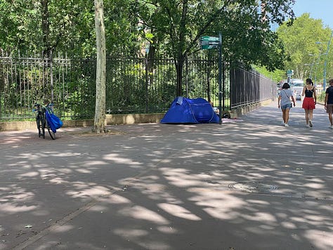 Homeless. Welcome to Strasbourg, to Paris, to Toulouse and Lyon.