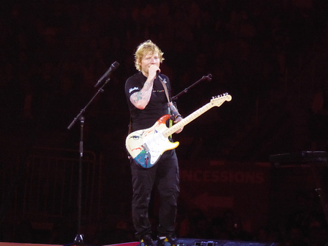 Collection of photos of Ed Sheeran in concert at Levis Stadium