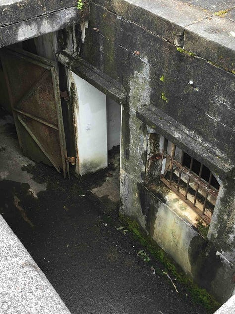 Fort Columbia batteries, rusted doors