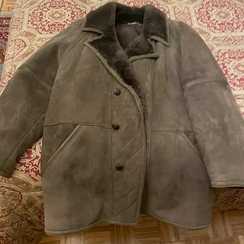 Vestes Louis Vuitton, Yves Saint Laurent vintage, Acne Studios, Chanel, Barbour, Vintage, Isabel Marant Etoile, Chloé. Cuir, peau, peau lainée, col fourrure, doudoune