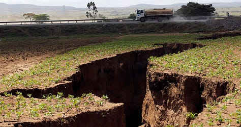 Images of land crack in Narok County, Kenya in 2018 shared online