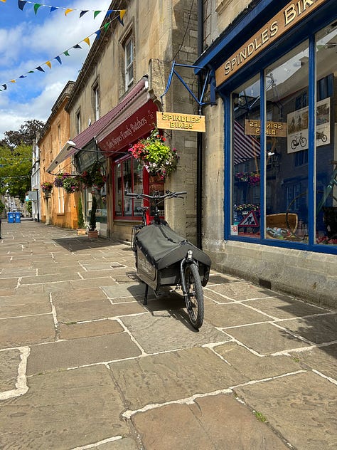 9 photos - views of The High Street, Corsham, Wiltshire Images: Roland's Travels