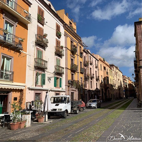 Houses and narrow streets of an old town in Italy. 