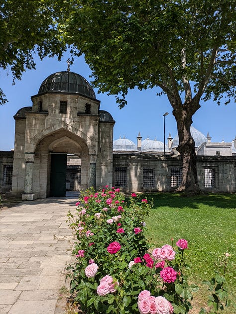 Suleymaniye Mosque and grave of Sultan Suleiman the Magnificent