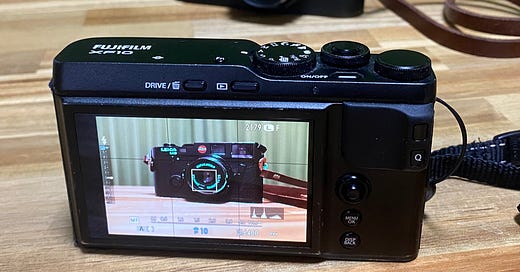 The compact JEDI - Fujifilm XF10 - by Jas