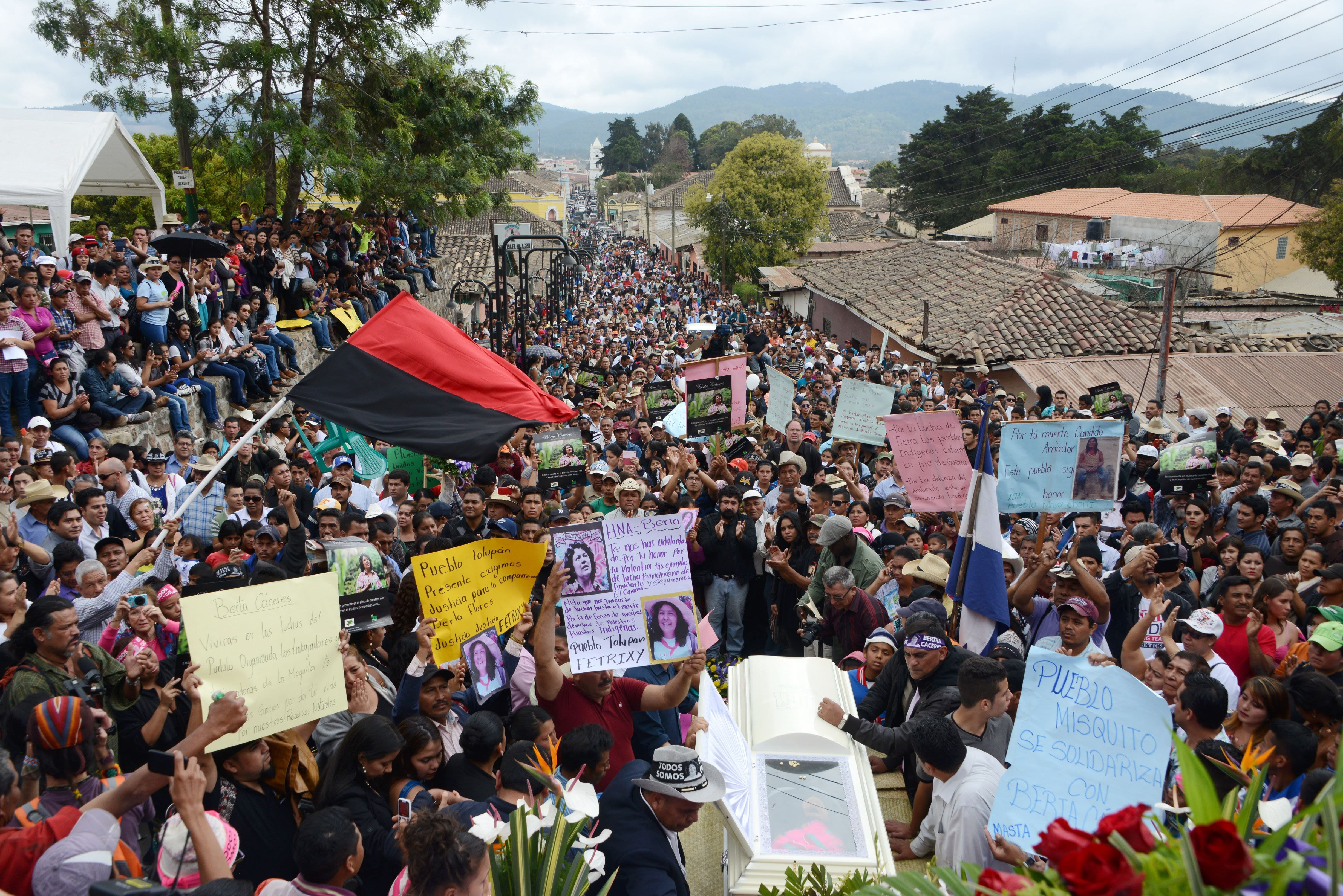 Berta Caceres, slain Honduran activist, laid to rest | CNN