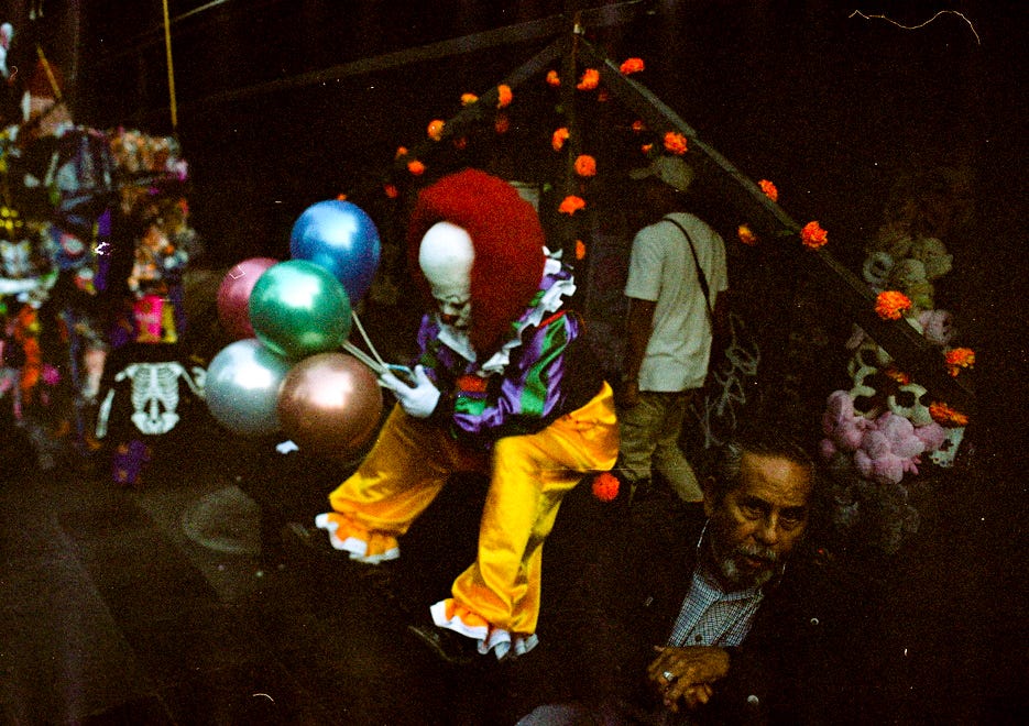 What could be scarier than a clown? In the streets of one of the most mysterious cities, Ciudad de México. (Photo: Václav Lang, 2024)