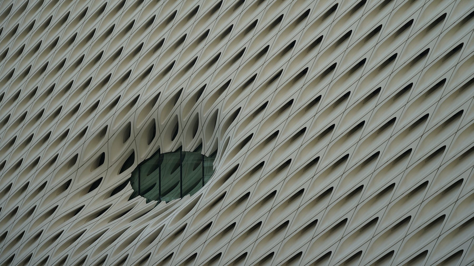 Broad Museum Exterior