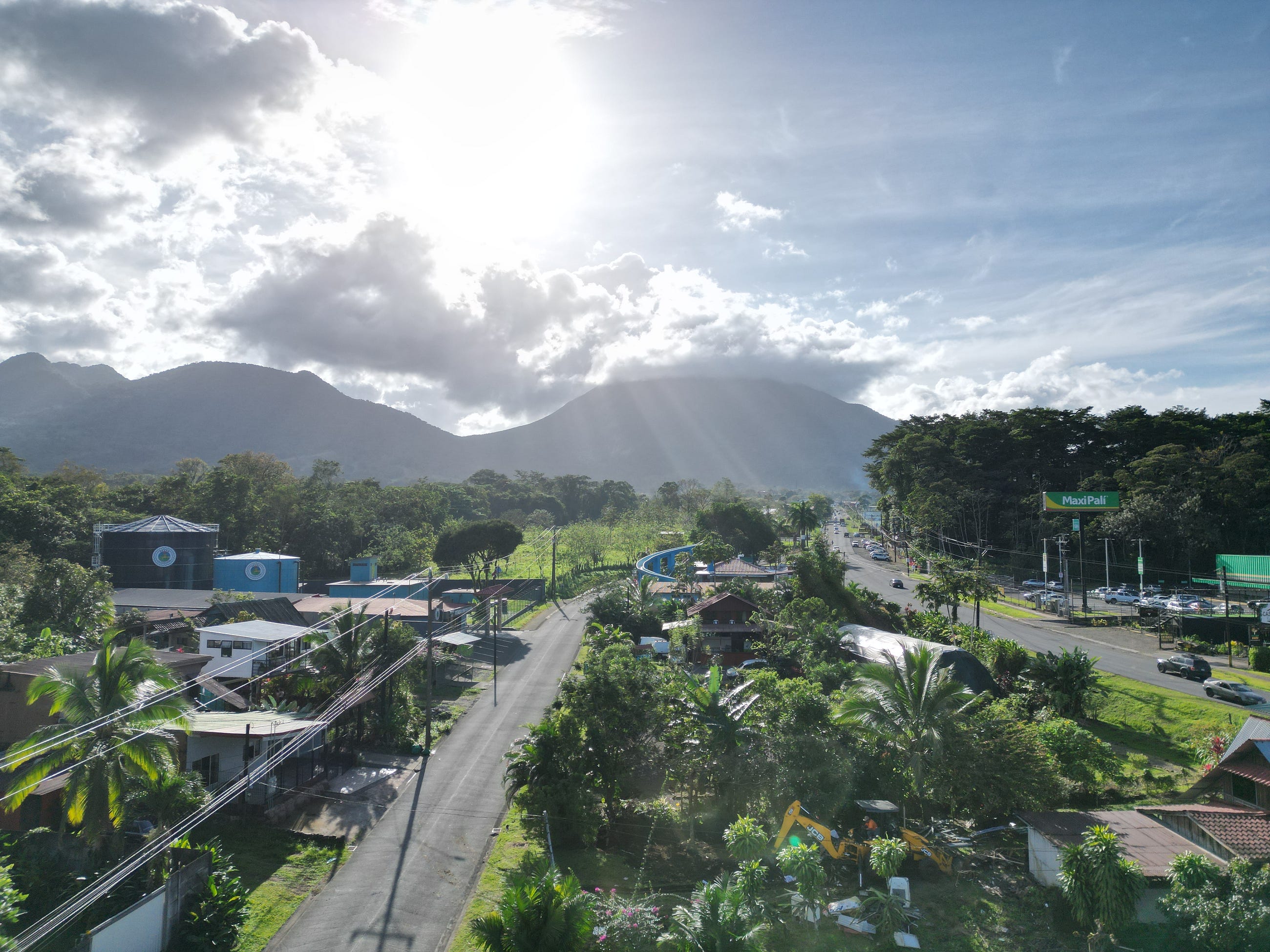 Photo of Arenal Volcano in La Fortuna, Costa Rica taken by author on DJI Mini 3 Pro