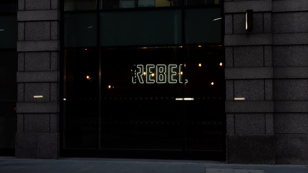 a building with a sign that says regibe on it