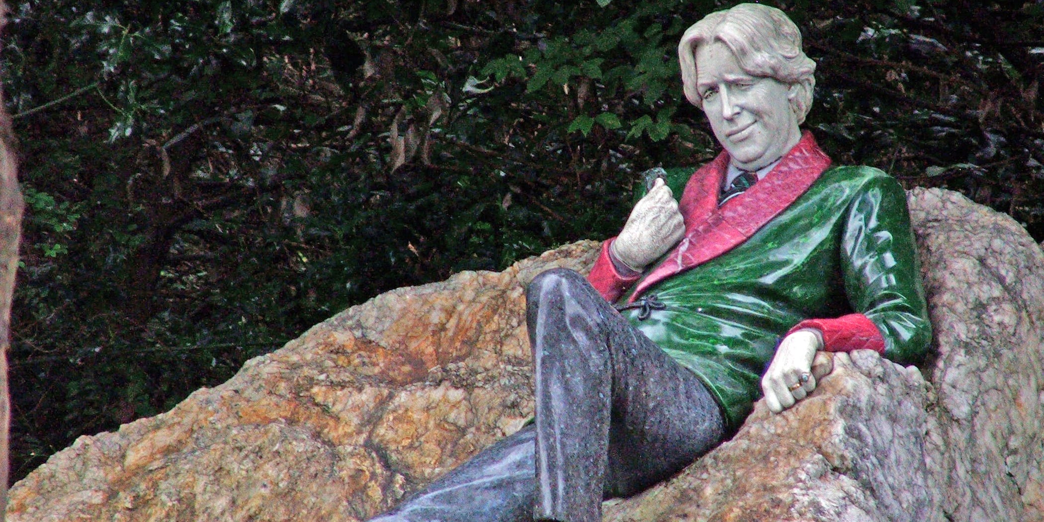 Oscar Wilde statue in Dublin, Ireland