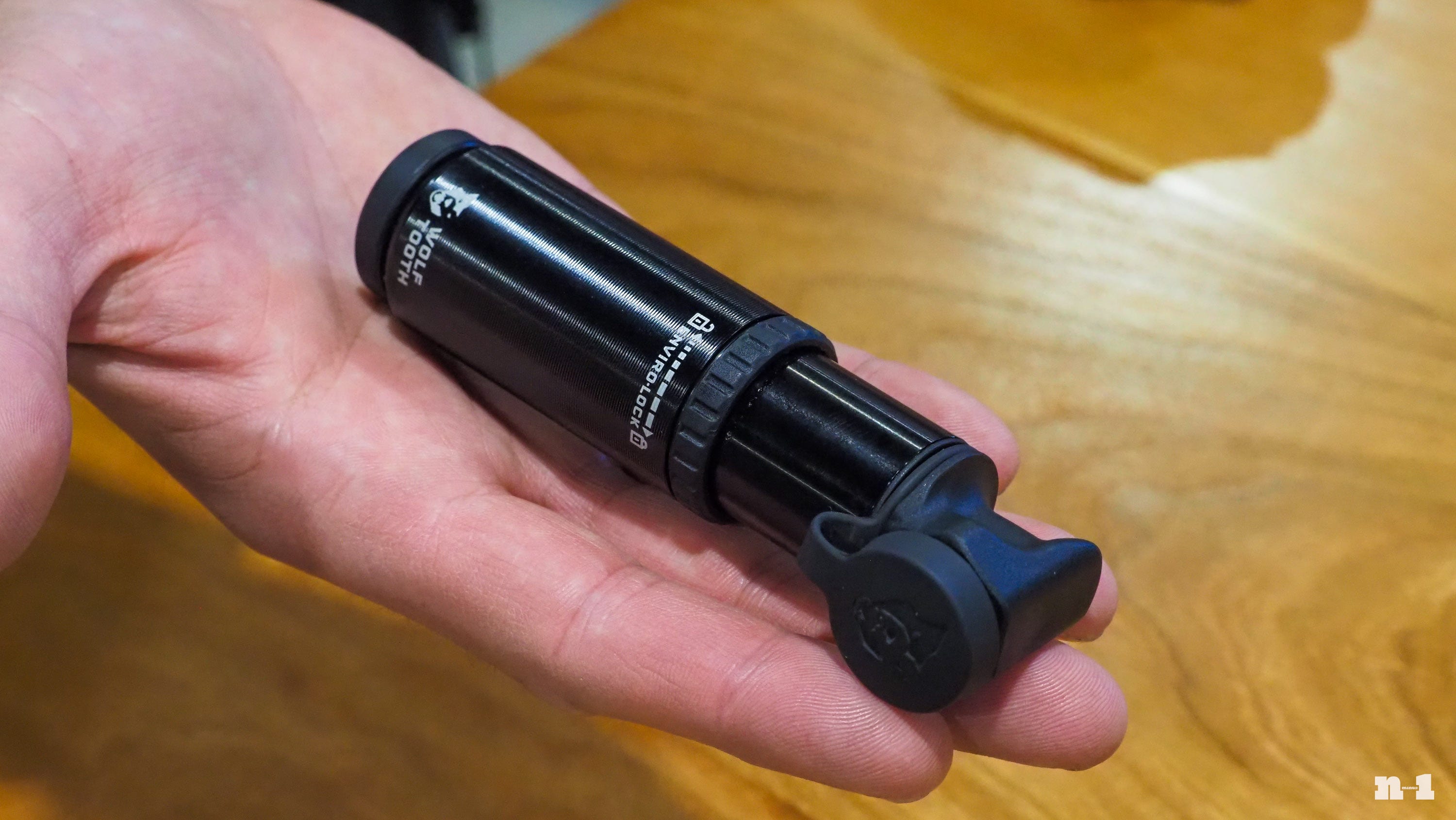 Wolf Tooth EnCase 30 cc pump