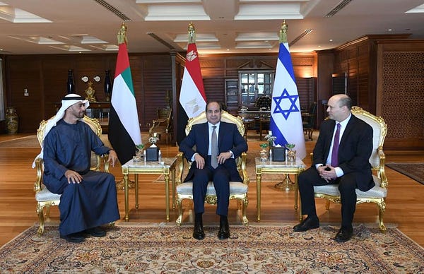 Meeting of Prime Minister Naftali Bennett with Egyptian President Abdel Fattah El-Sisi and the Crown Prince of Abu Dhabi in the United Arab Emirates, Sheikh Mohamed bin Zayed bin Sultan Al Nahyan.

Photo: Facebook page of the Egyptian Presidential Spokesman
