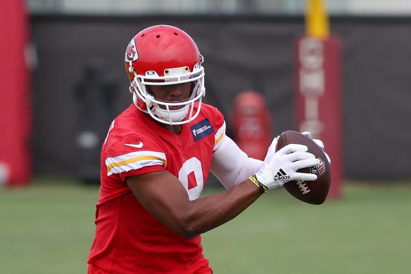 Kansas City Chiefs' Nick Bolton, Josh Gordon changing jersey numbers