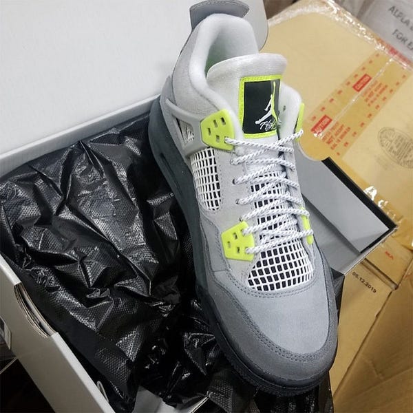 Jordan retro 4 sales march 21 2020