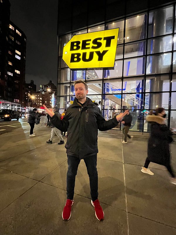 Giveaway I waited in line for Halo Xbox Series X at Best Buy only to