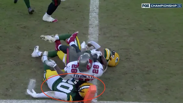 The Packers lost for several reasons (but the officials didn't help)