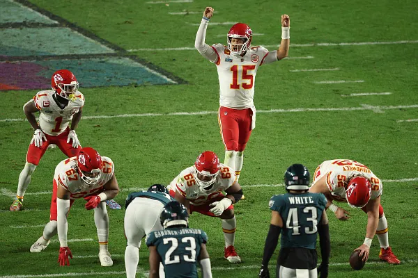 Chiefs' offensive linemen 'handled business' against Eagles' vaunted  defensive front after week of doubts