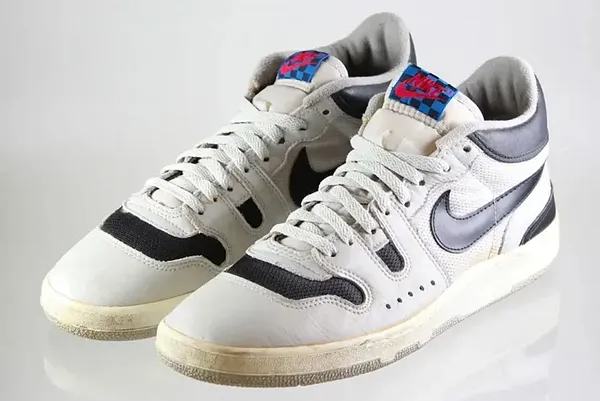 Nike division trainers 1980s outlet