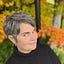 Julie Paul's avatar