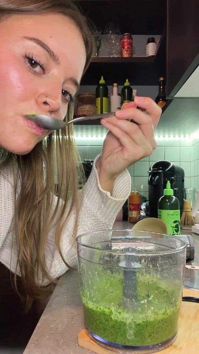 She Made Pesto on TikTok. People Started Spilling Their Secrets. - The New  York Times