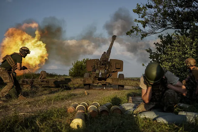 Niall Ferguson: Germany, Rearm!