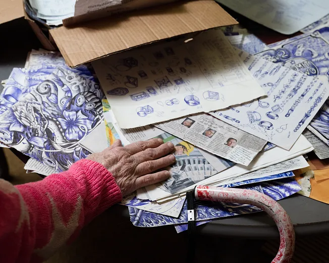 A Prisoner of China. An American Scandal.