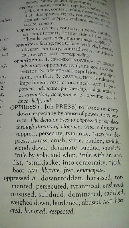 The word 'opposition' in different thesauruses