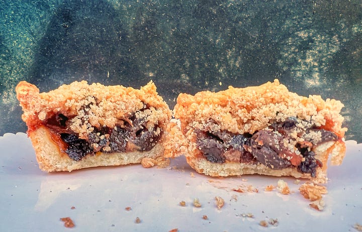 The proof mince pies with spiced crumble topping. Cut to reveal juicy fruit filling. Nut free mince pies. 