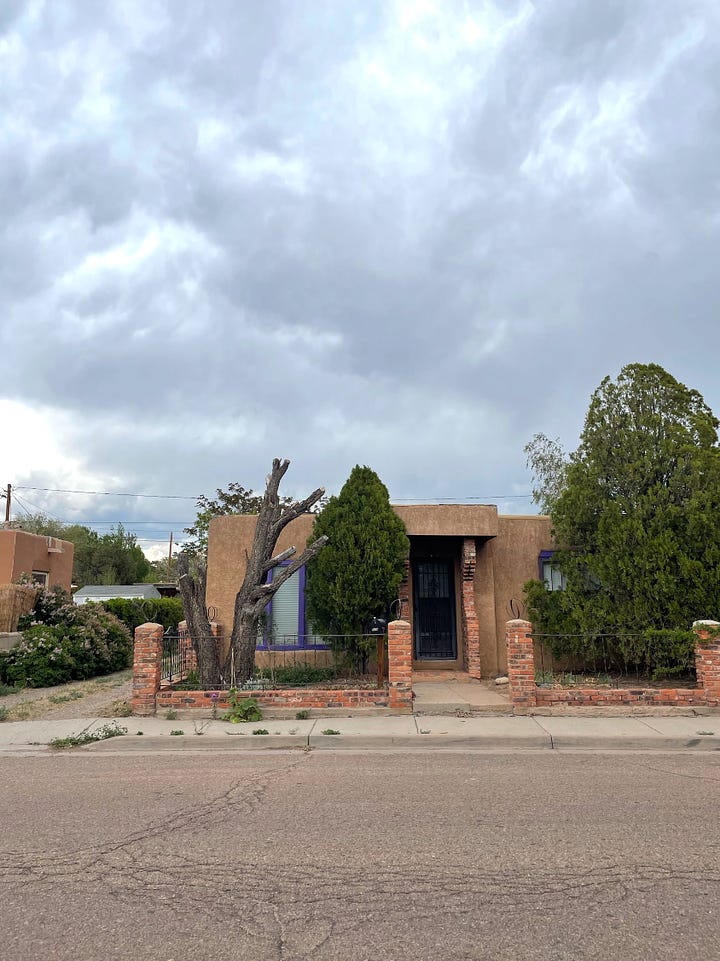 Santa Fe New Mexico adobe-style homes and architecture