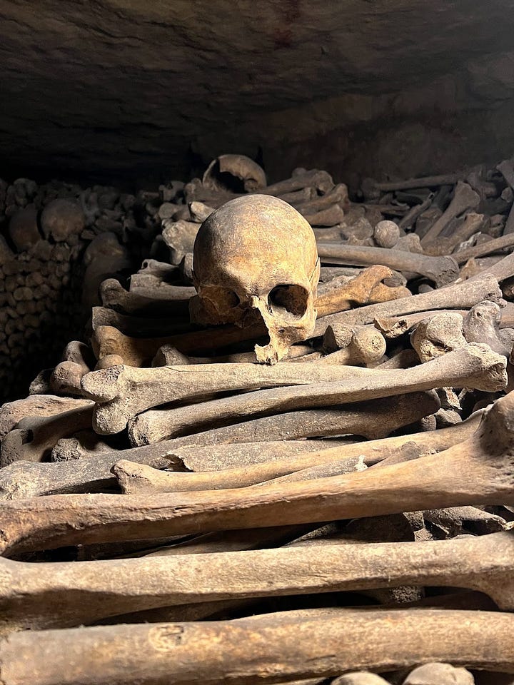 Visiting skulls and bones beneath Paris
