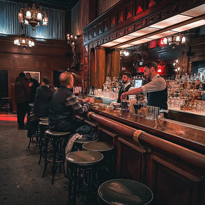 The House of Shields - oldest bar in San Francisco