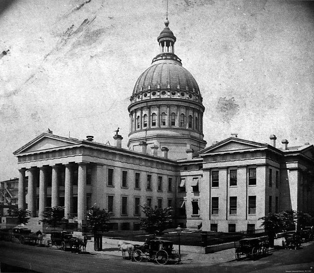 Old St. Louis Courthouse in 1862 and present day