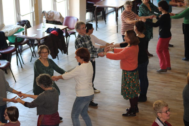 Dancing English Style Dances from the time of Jane Austen, and earlier.