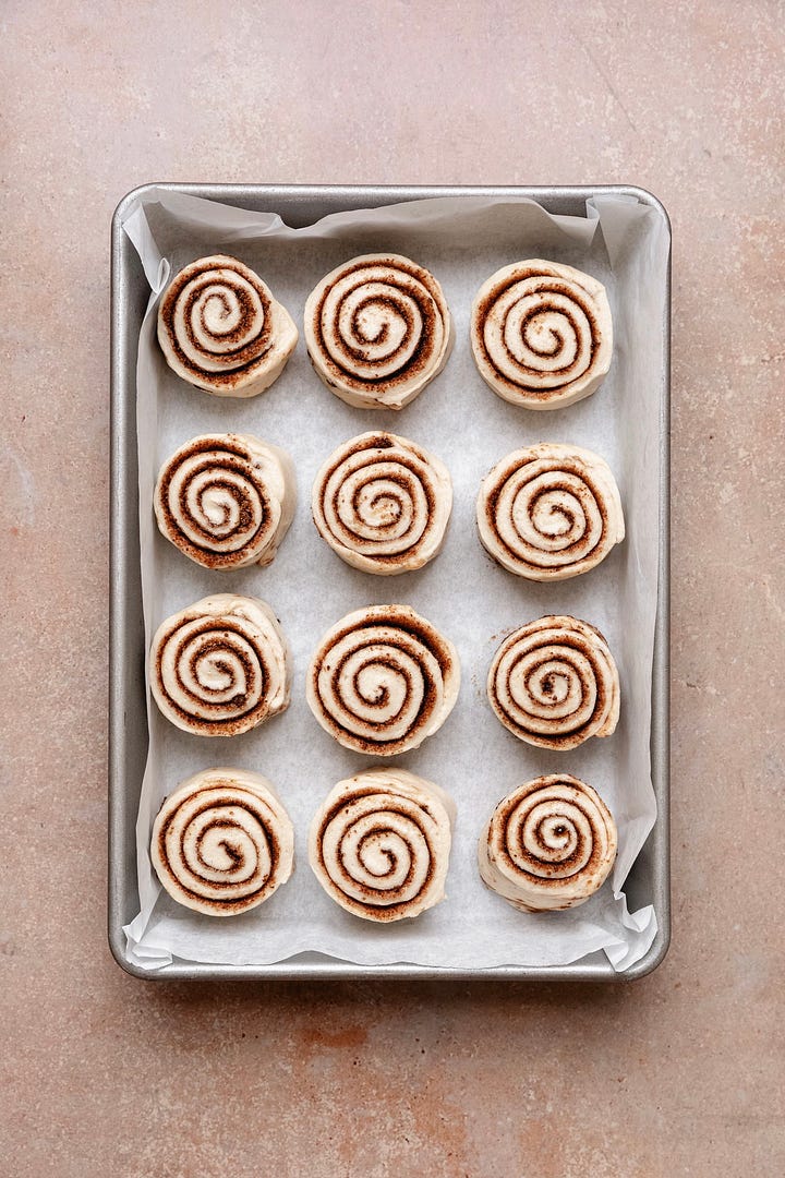 Images showing steps to make vegan cinnamon rolls topped with cream cheese frosting