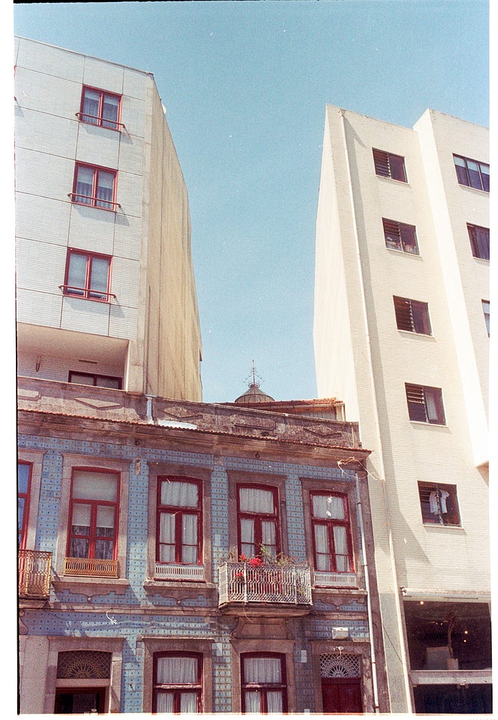 Expired Colorplus 200 in Portugal