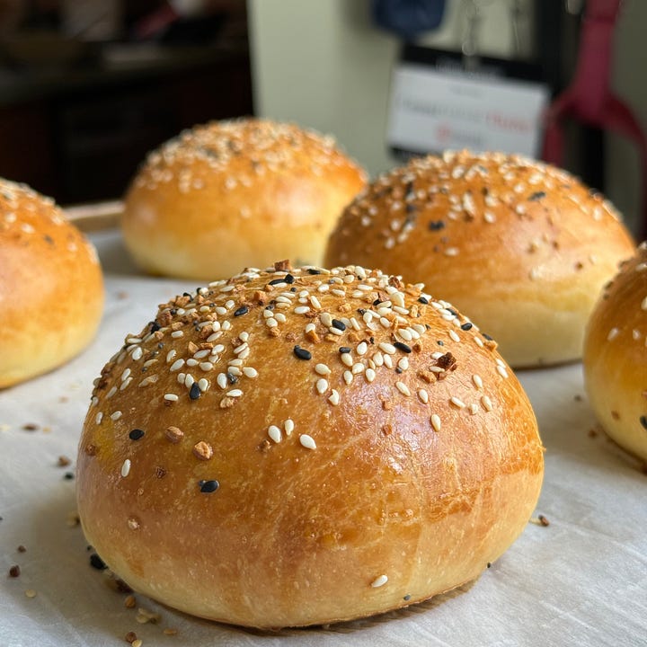 burger buns