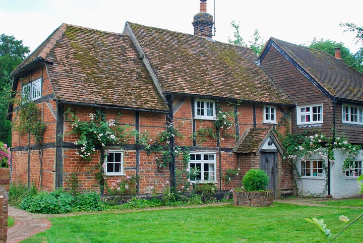 Primrose Cottage, the former home of poet Anne Lewis-Smith,  is next door to Rose Cottage